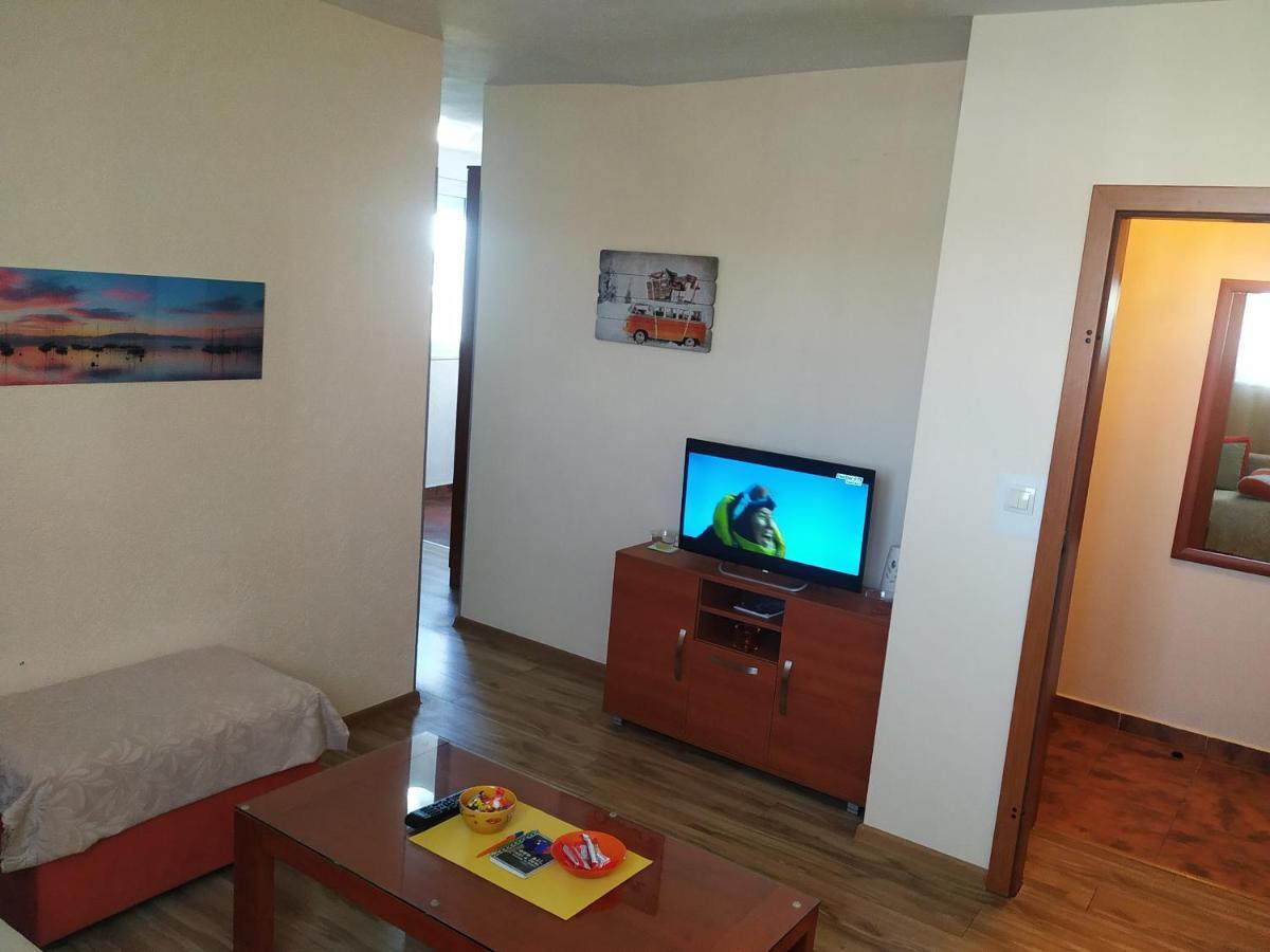 Apartment Dora ポドゴリツァ エクステリア 写真